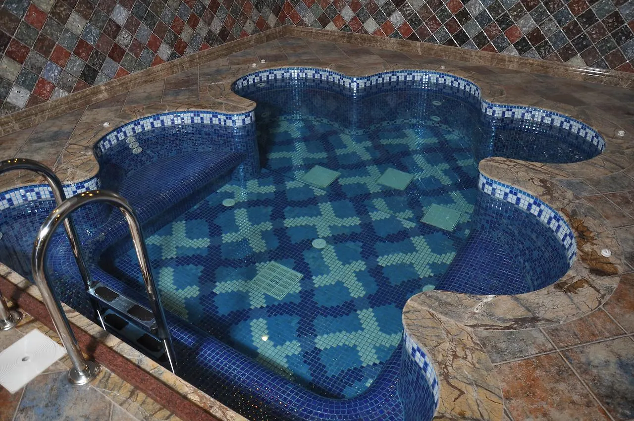 Joyy Hotel & Spa Bakoe
